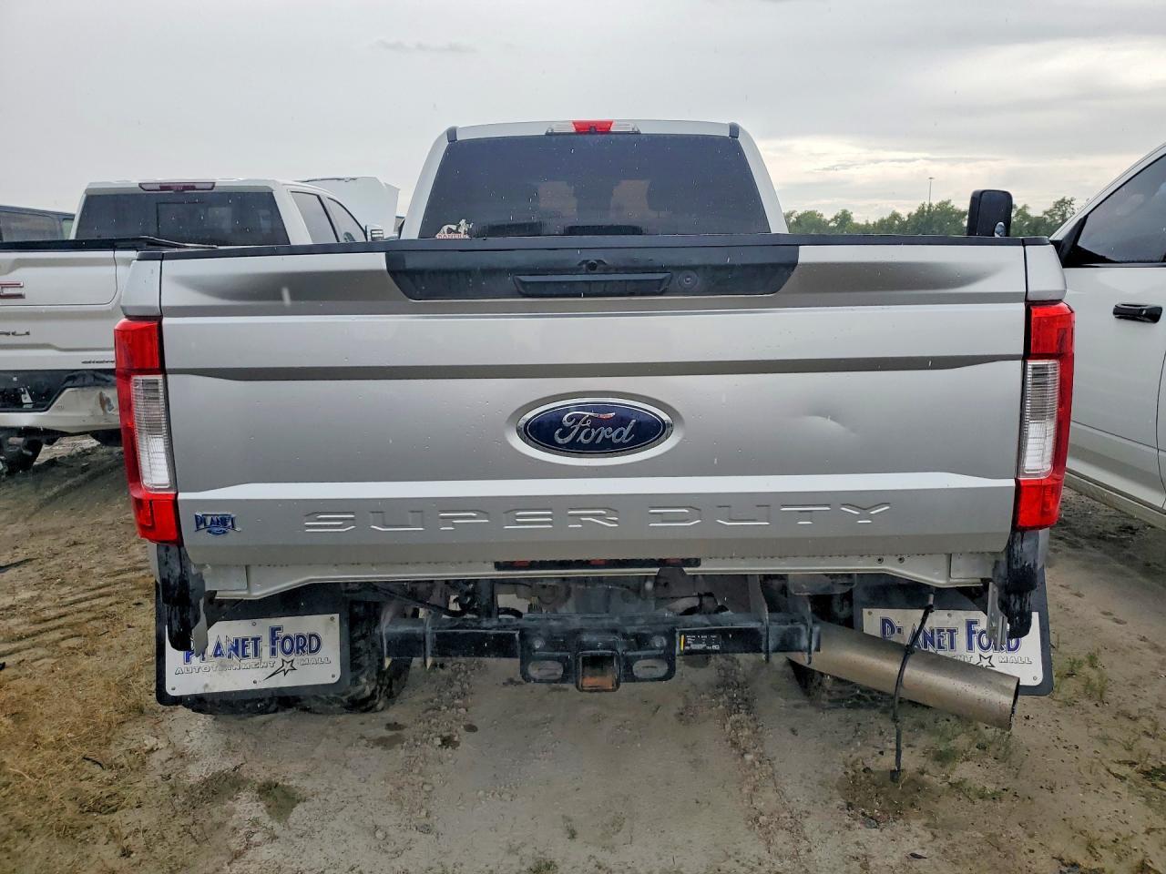 2019 Ford F350 Super Duty - Фото 6