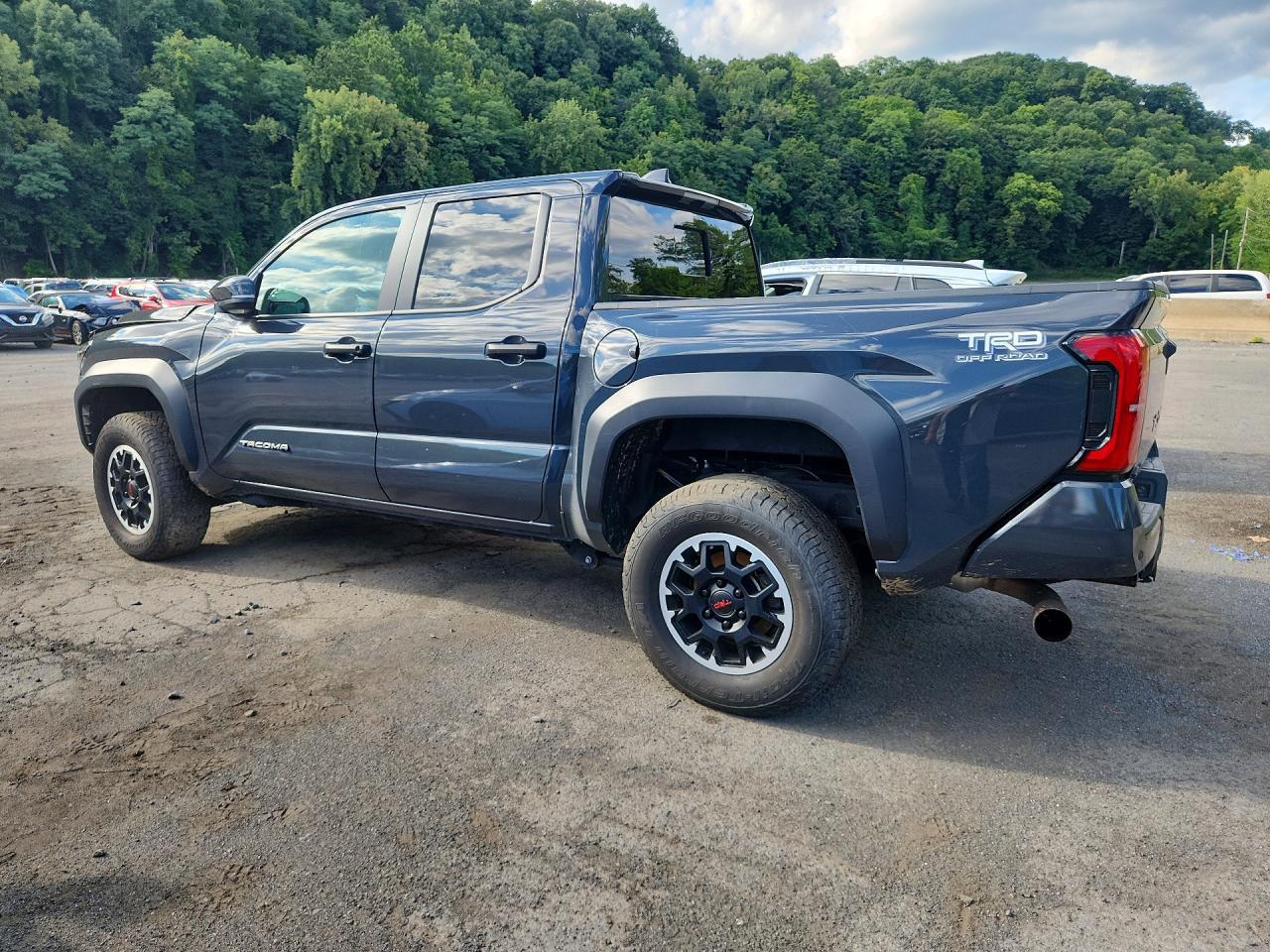 2024 Toyota Tacoma Trd Off-Road - Фото 2