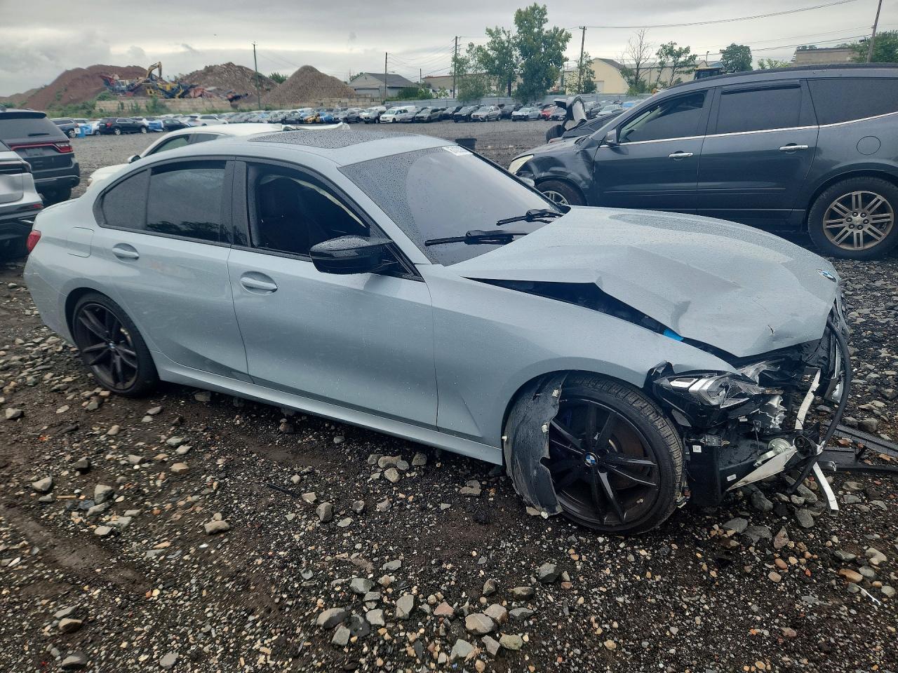 2023 BMW M340Xi - Image 4