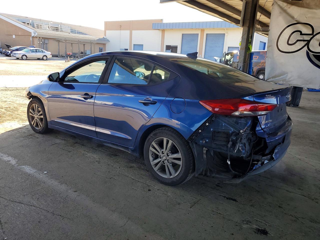 2017 Hyundai Elantra Value Edition - Фото 2