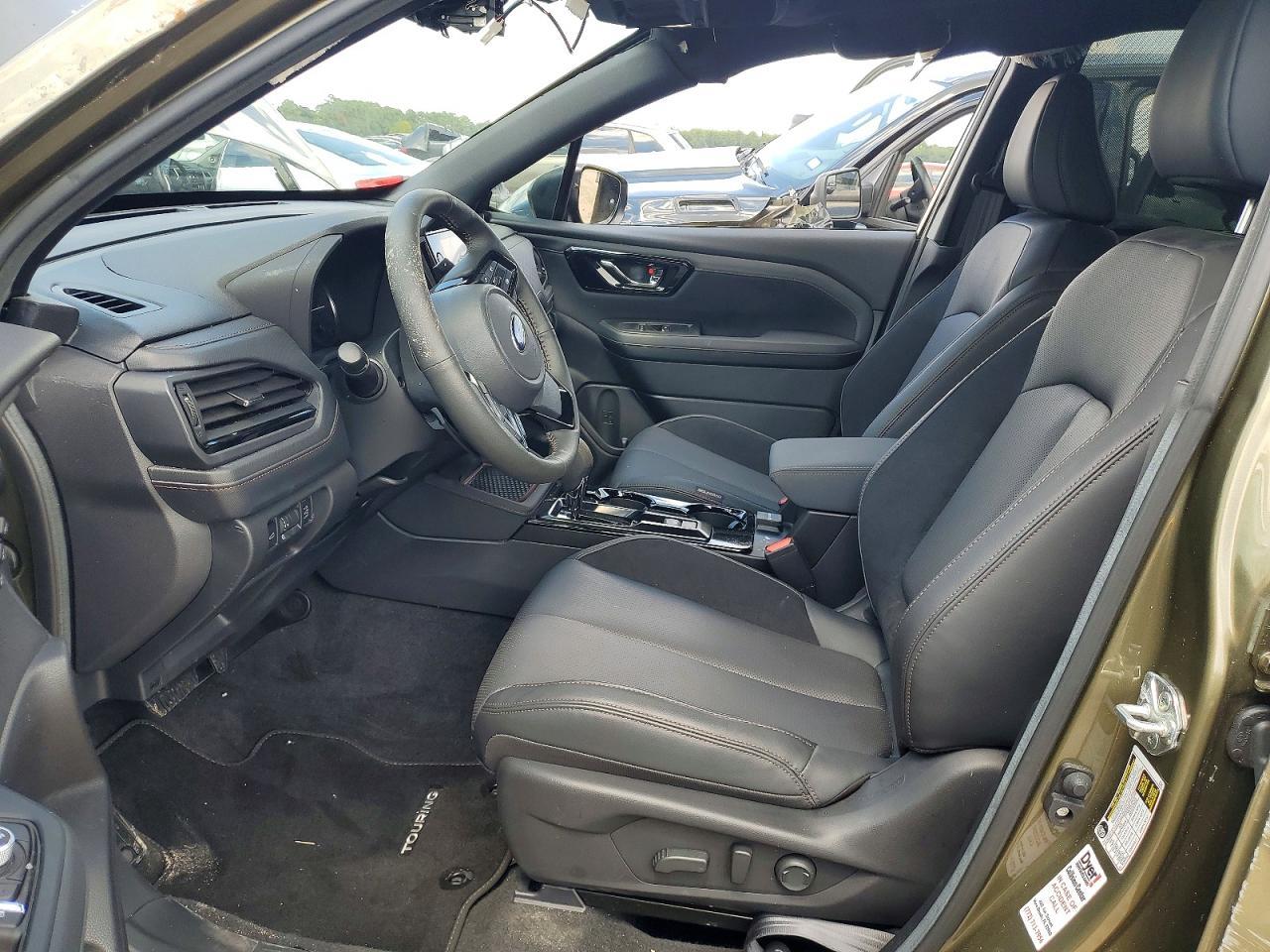 2026 Subaru Forester Touring - Фото 7