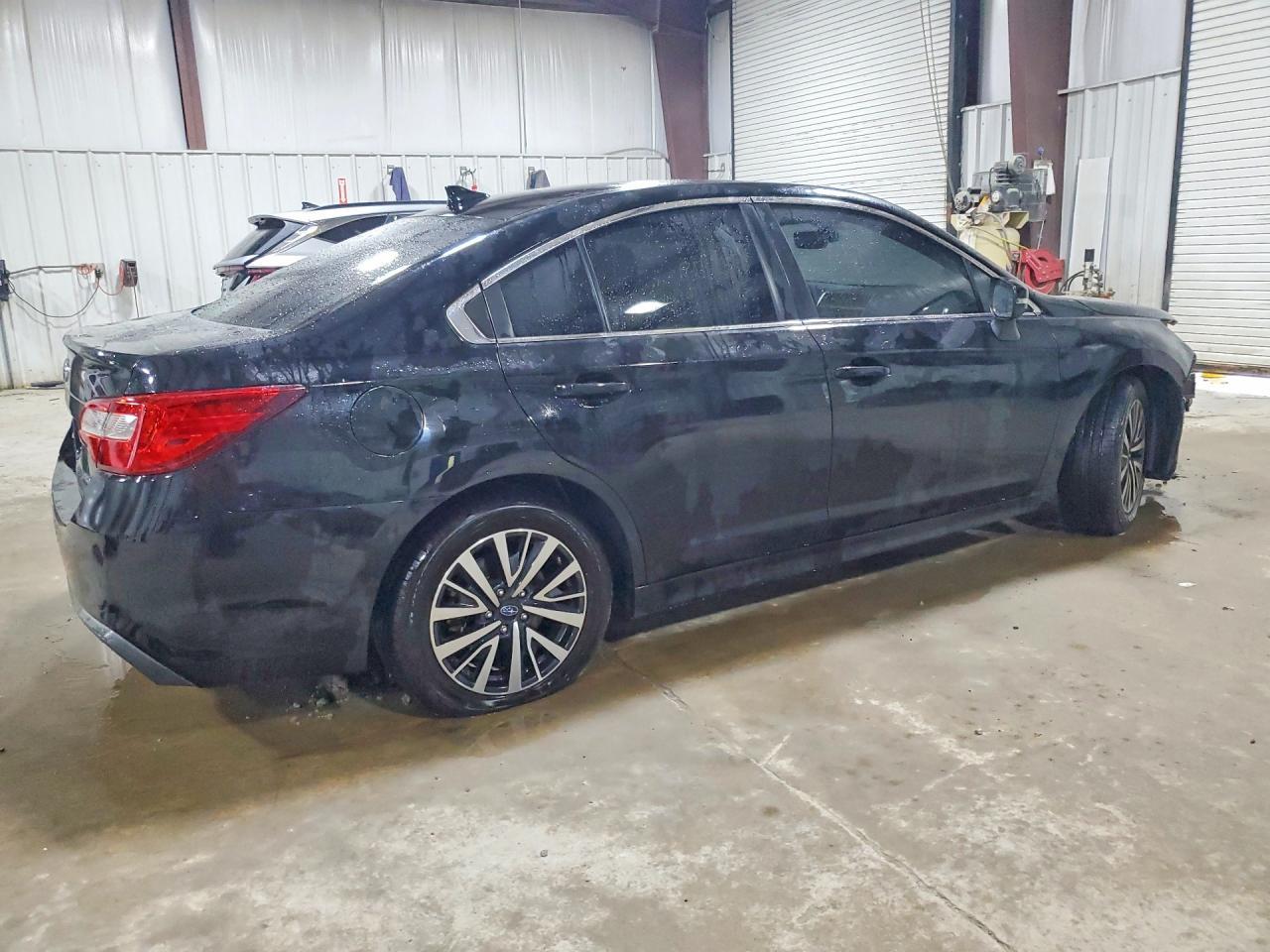 2019 Subaru Legacy 2.5I Premium - Фото 3