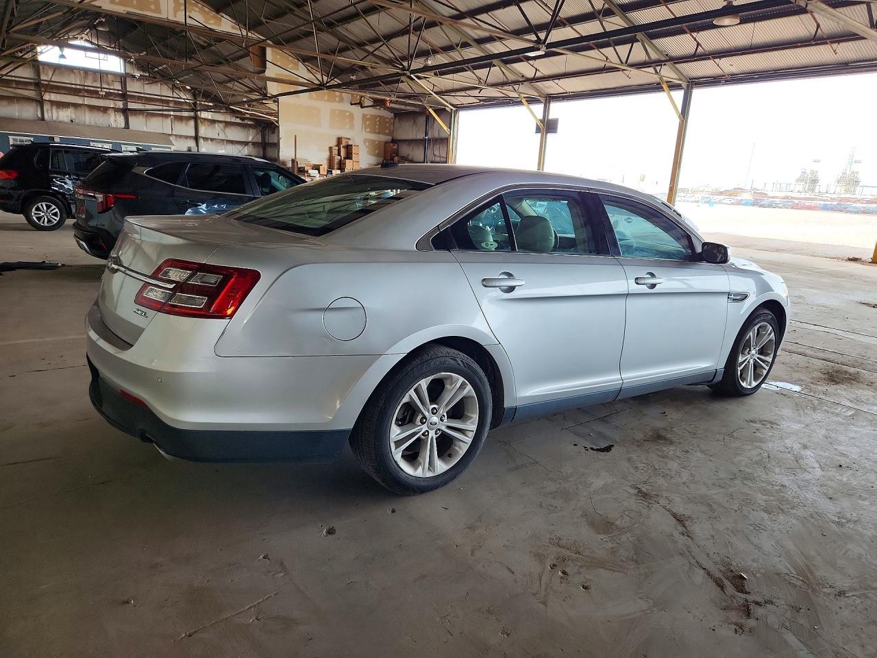2014 Ford Taurus Sel - Фото 3