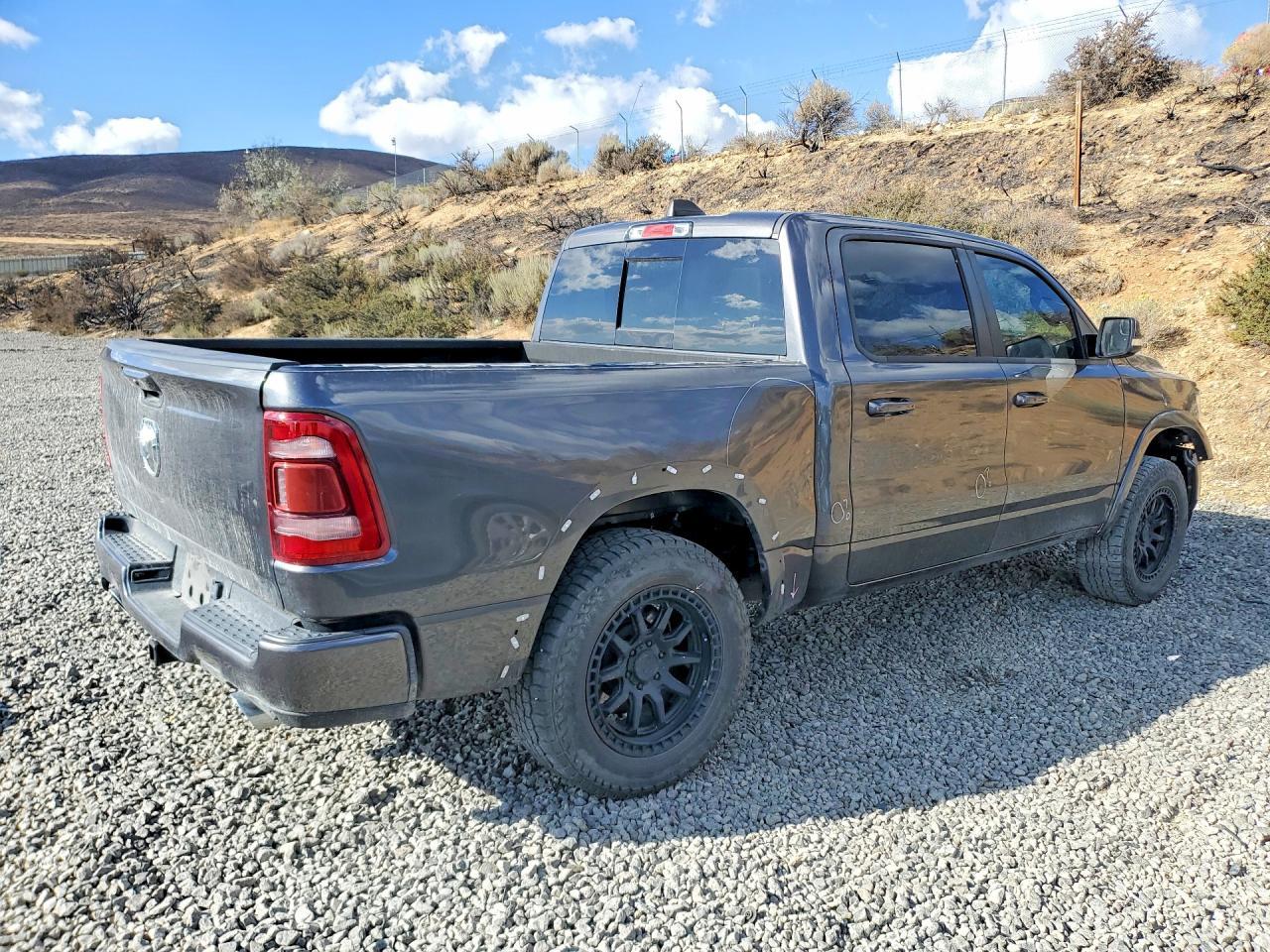 2022 Ram 1500 Laramie - Image 3