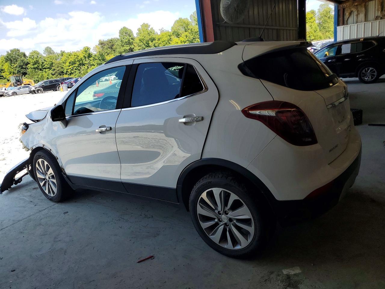 2017 Buick Encore Preferred - Фото 2