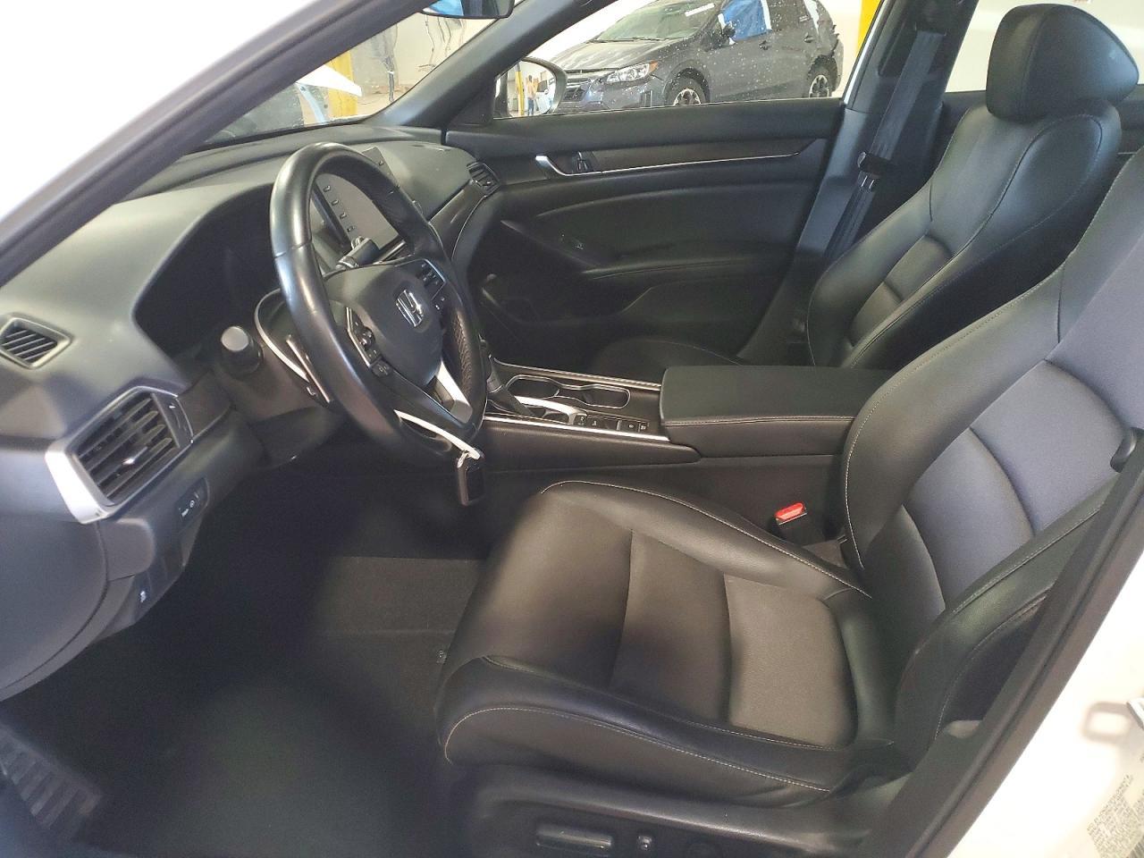 2022 Honda Accord Sport - Фото 7