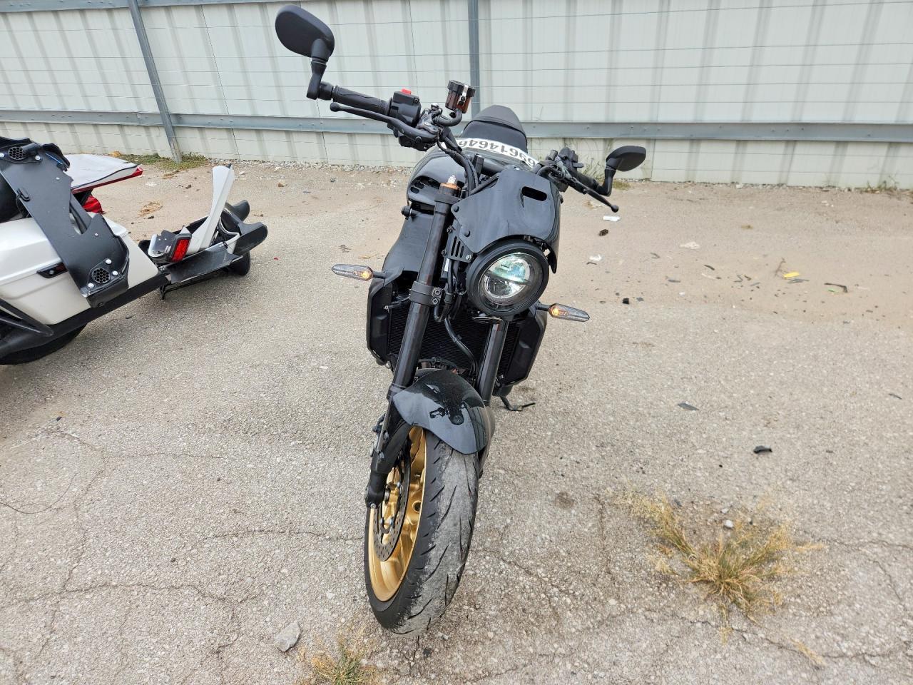 2025 Yamaha Mtm890 - Фото 2