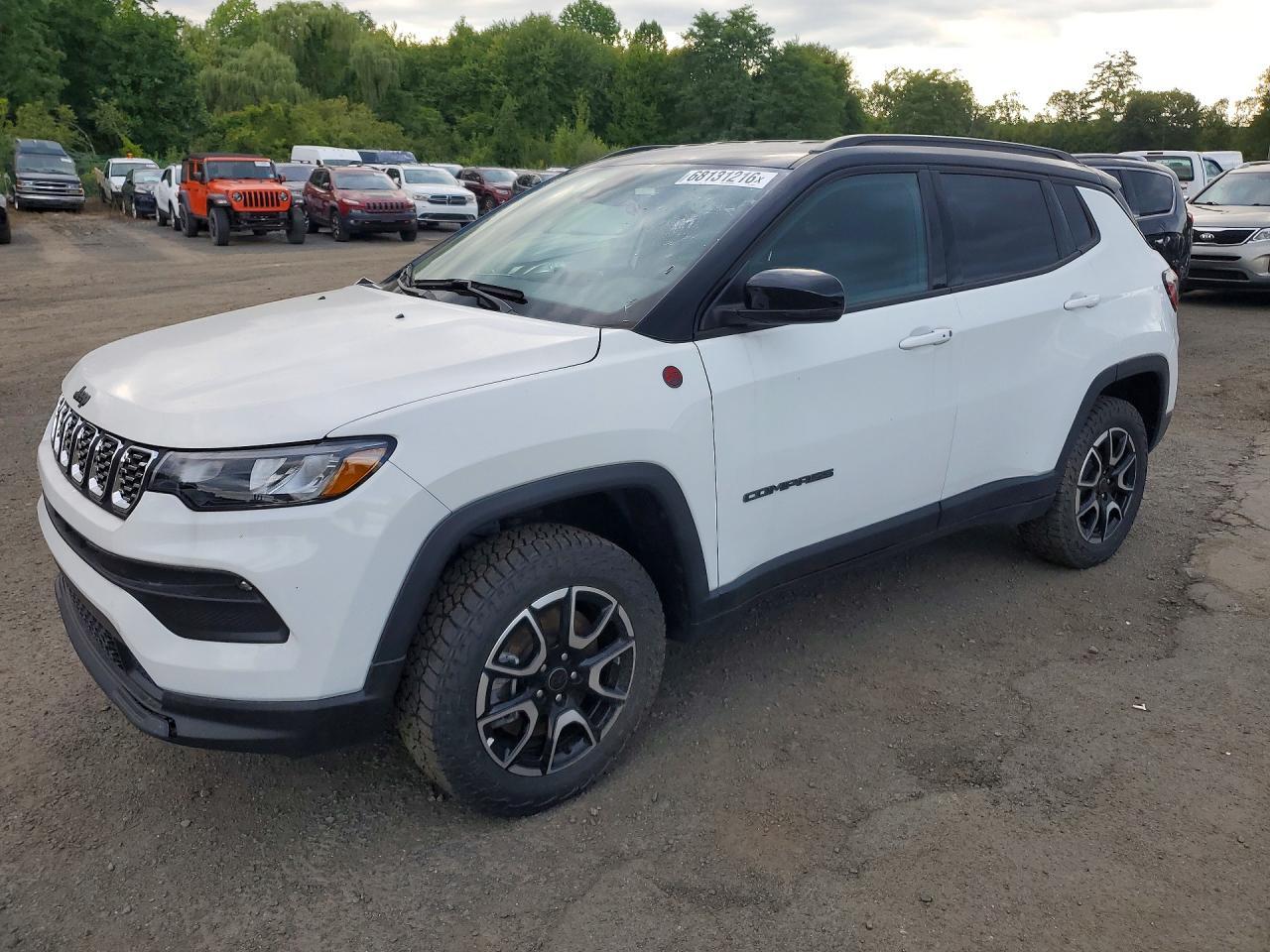 2025 Jeep Compass Trailhawk