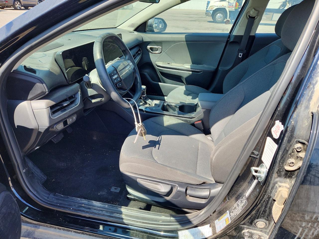 2025 Kia K4 Lxs - Image 7