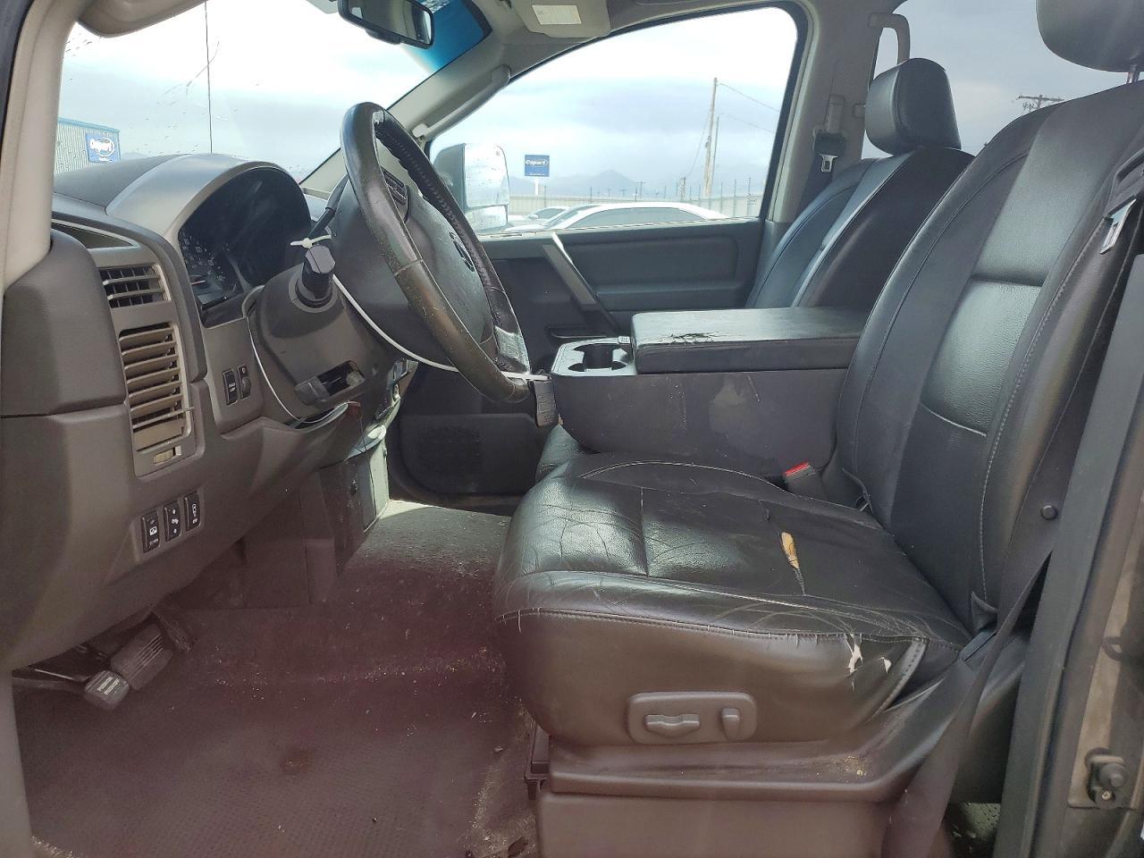 2006 Nissan Titan Xe - Image 7