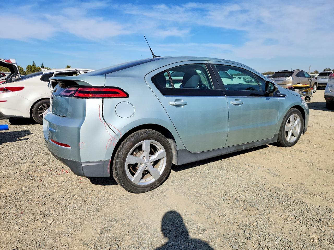 2013 Chevrolet Volt - Фото 3