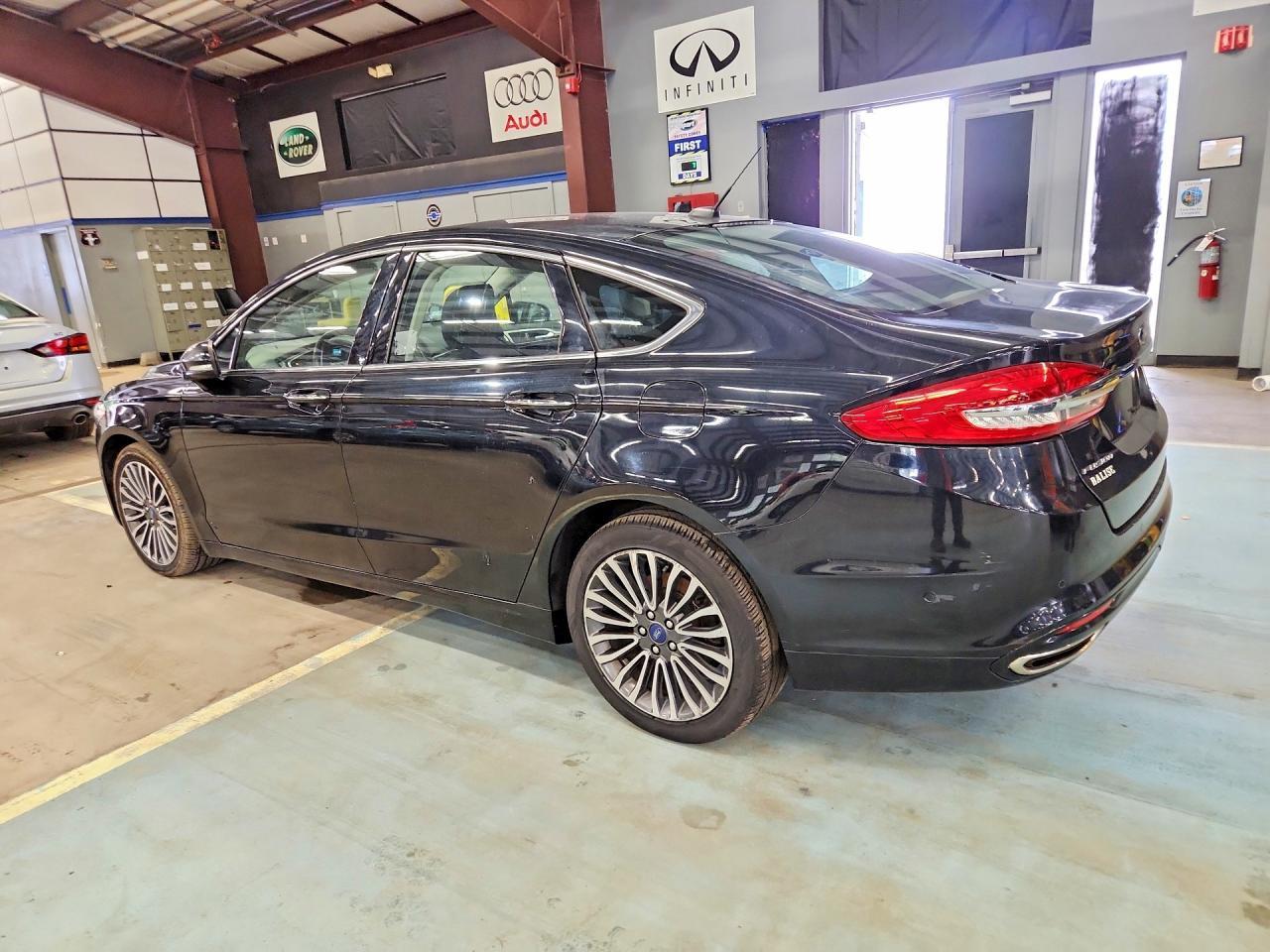 2018 Ford Fusion Se - Фото 2