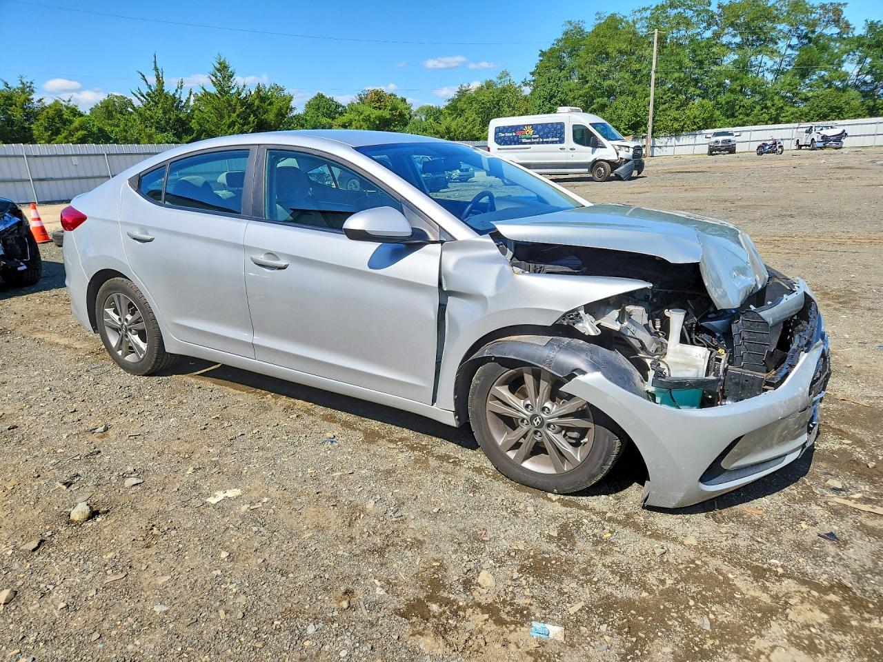 2017 Hyundai Elantra Se - Фото 4