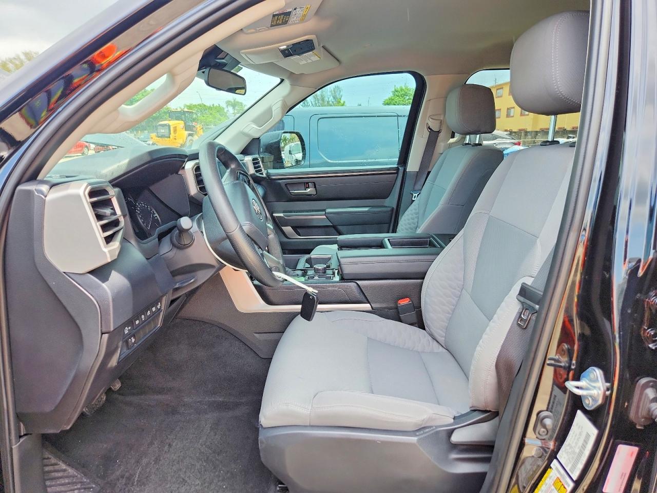 2024 Toyota Tundra Sr5 - Фото 7