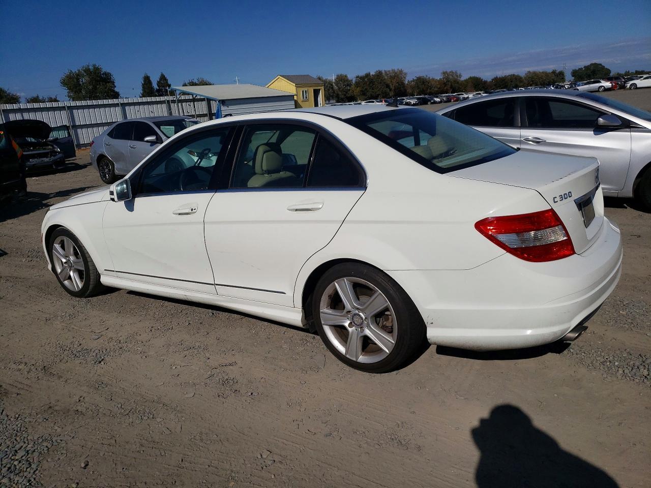 2011 Mercedes-Benz C 300 - Image 2