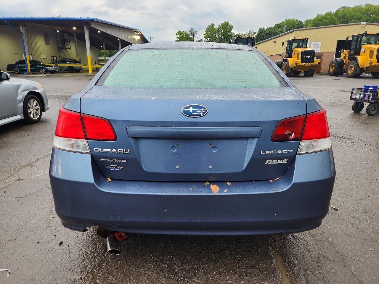 2013 Subaru Legacy 2.5I Premium - Image 6