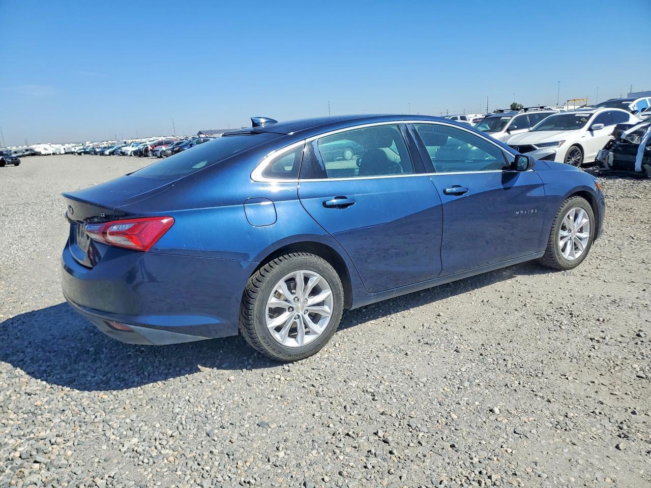 2022 Chevrolet Malibu Lt - Image 3