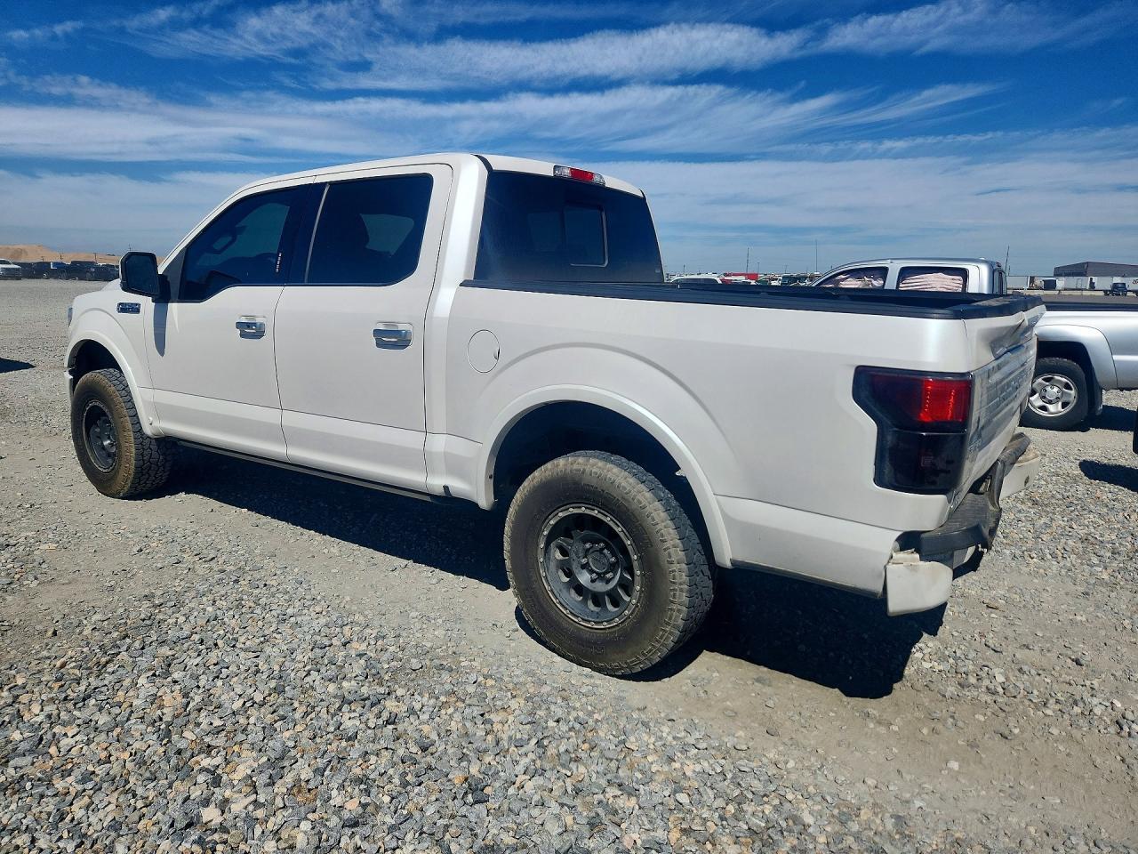 2018 Ford F150 Supercrew - Фото 2