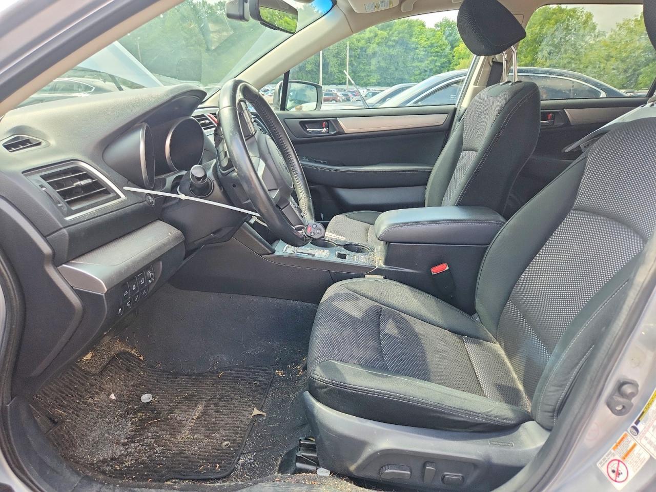 2017 Subaru Outback 2.5I Premium - Image 7