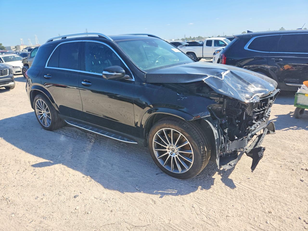 2026 Mercedes-Benz Gle 350 4Matic - Image 4