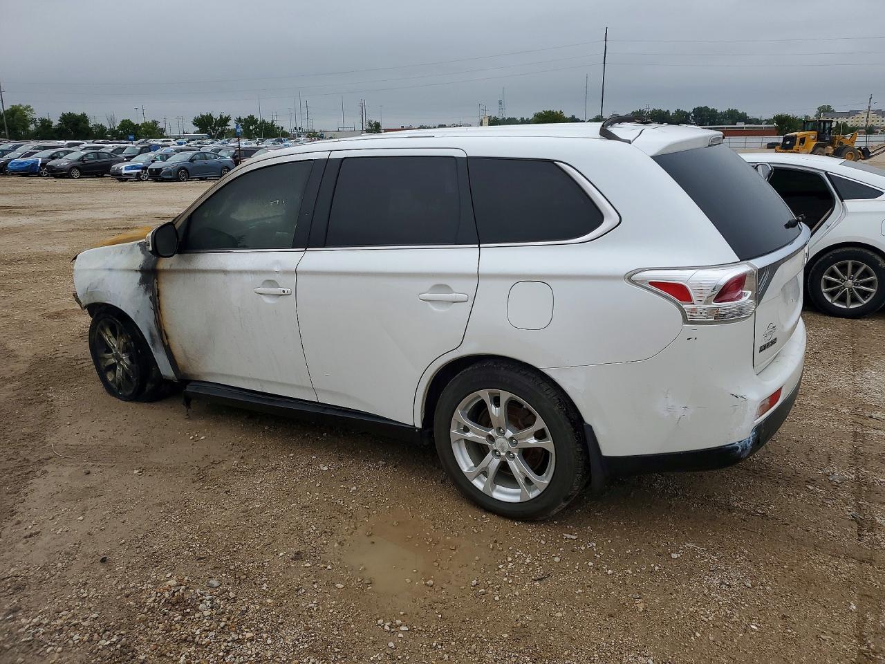 2014 Mitsubishi Outlander Gt - Фото 2