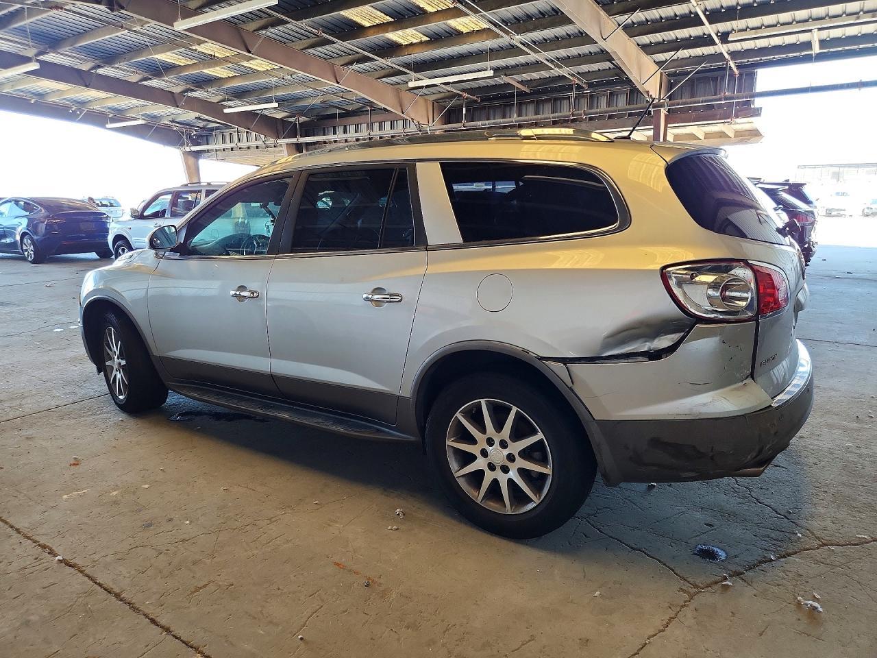2011 Buick Enclave Cxl - Фото 2