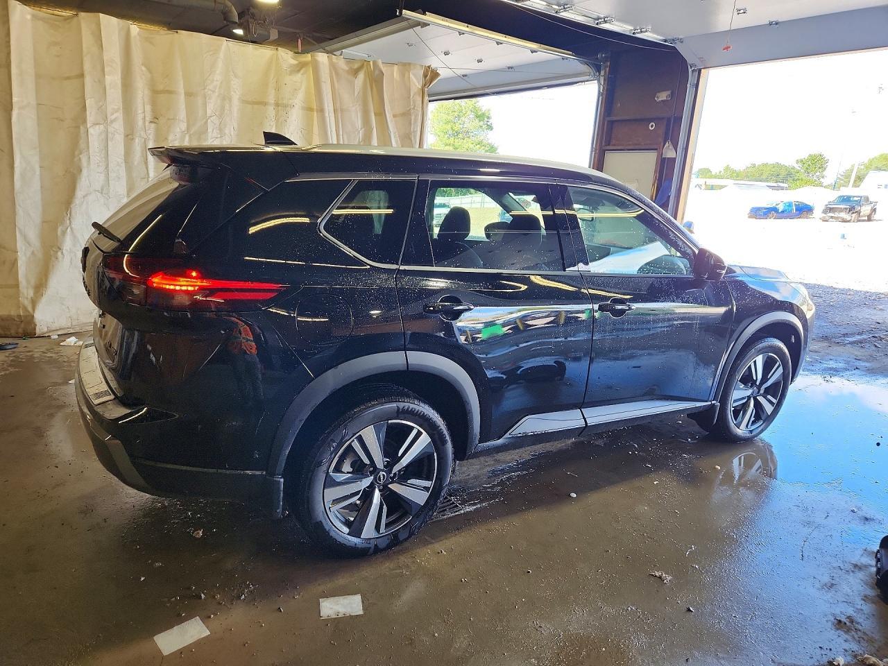 2025 Nissan Rogue Sl - Фото 3