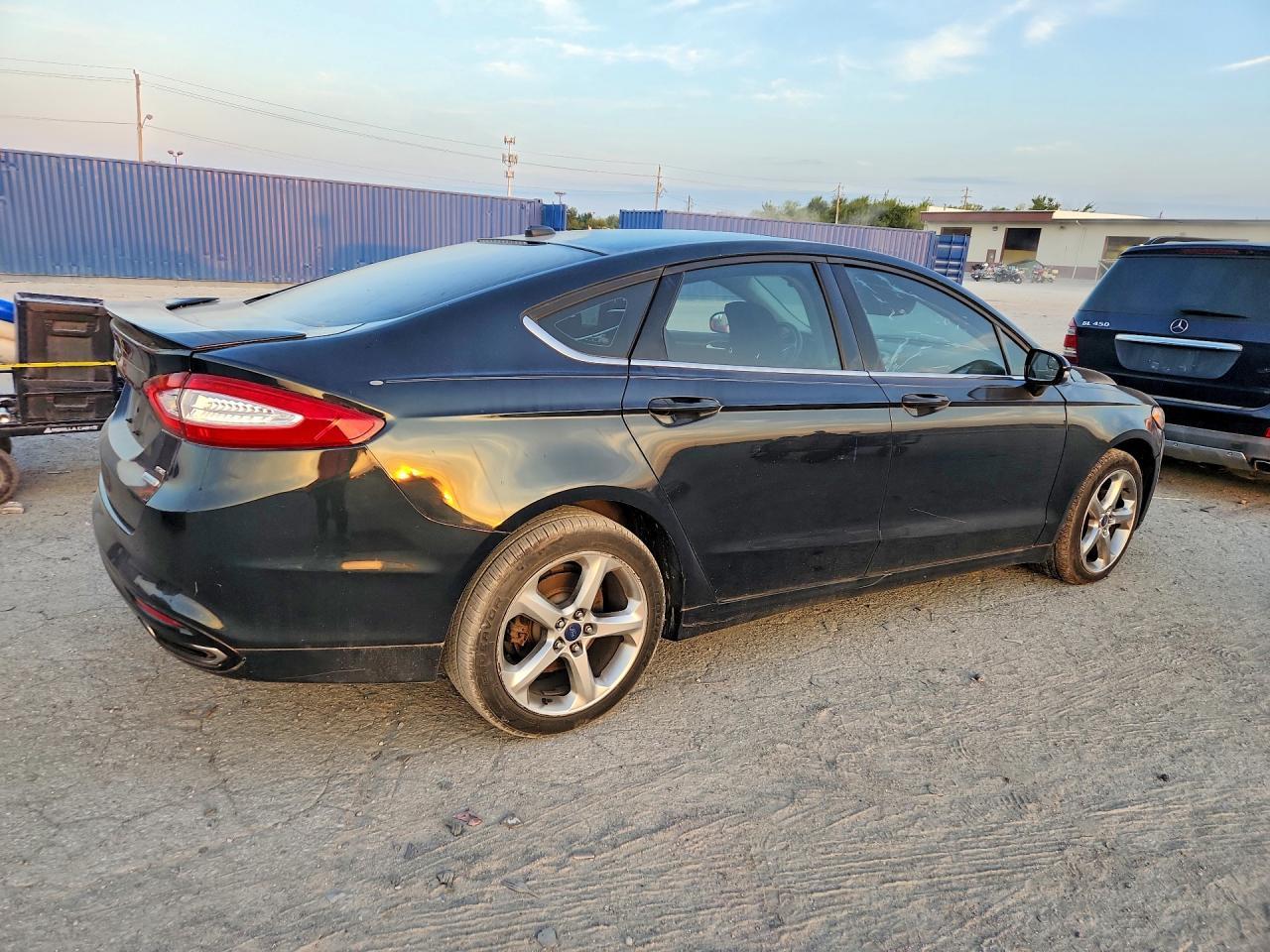 2014 Ford Fusion Se - Фото 3