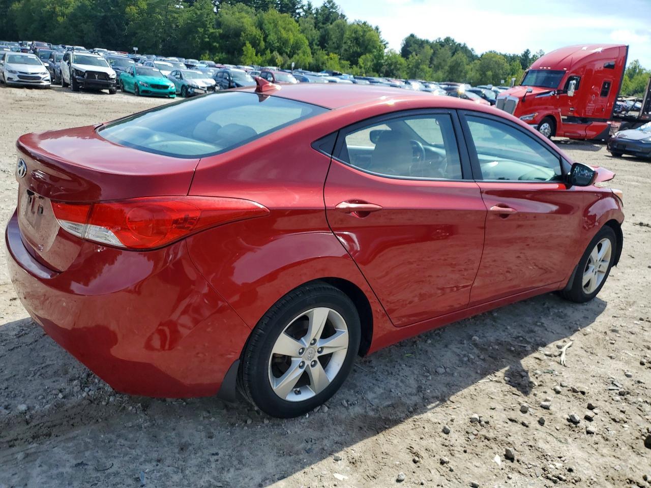 2013 Hyundai Elantra Gls - Фото 3