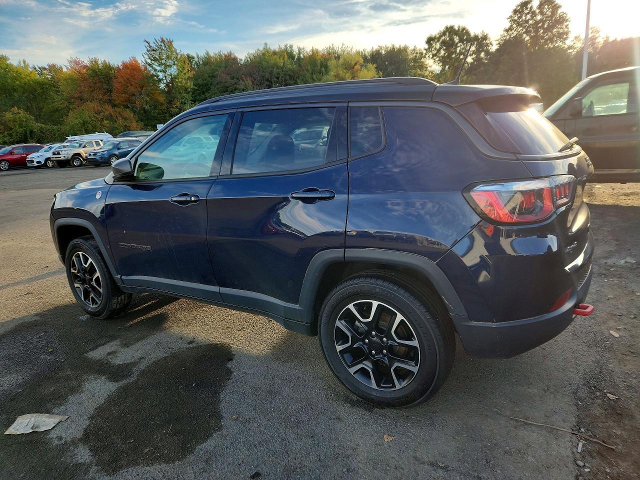 2020 Jeep Compass Trailhawk - Image 2