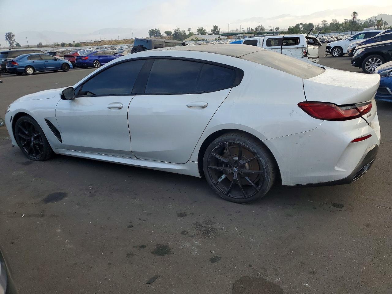 2023 BMW 840Xi - Фото 2