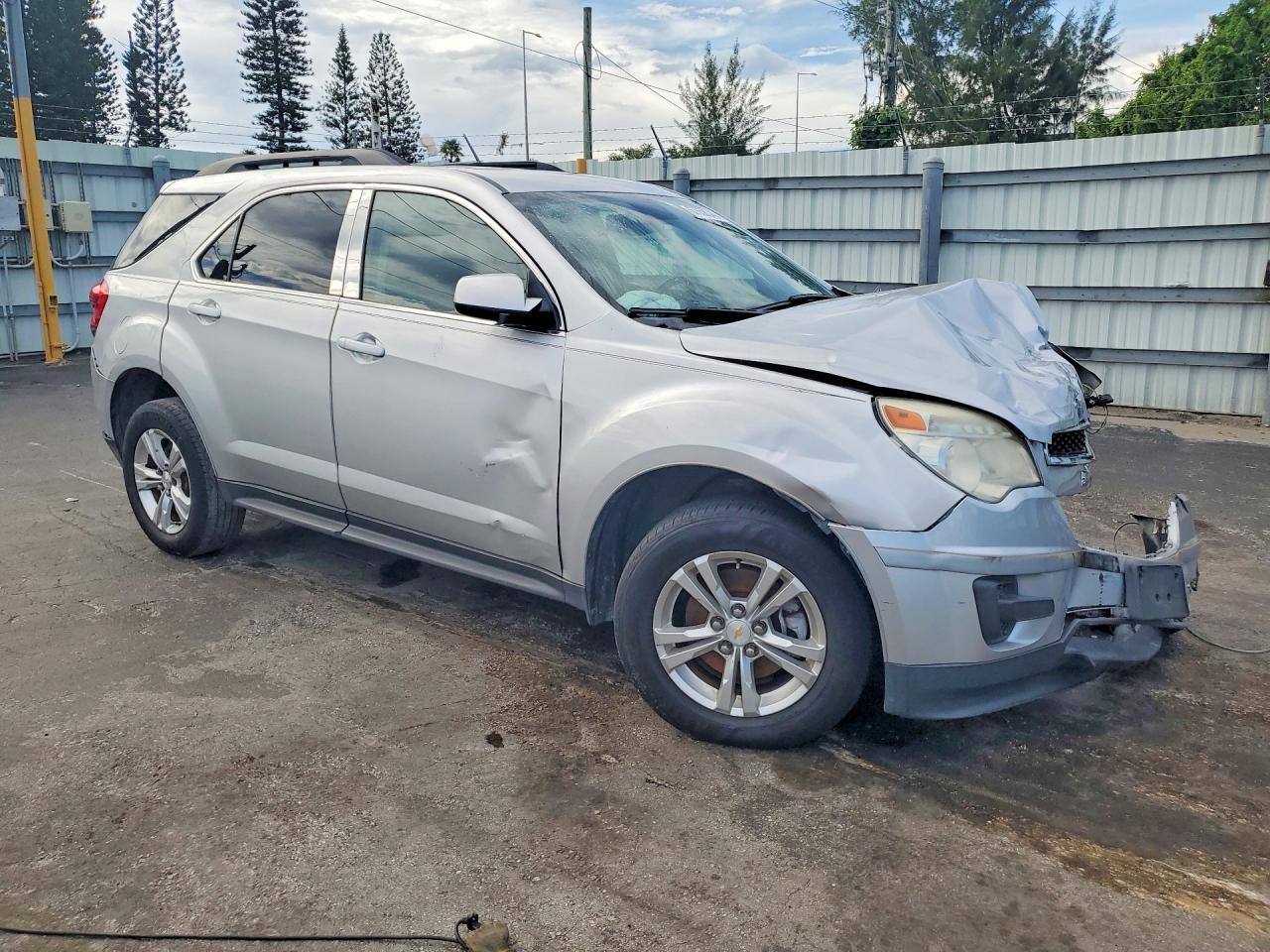 2015 Chevrolet Equinox Lt - Image 4