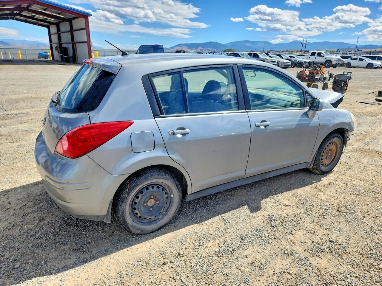 2009 Nissan Versa 1.8 S - Фото 3
