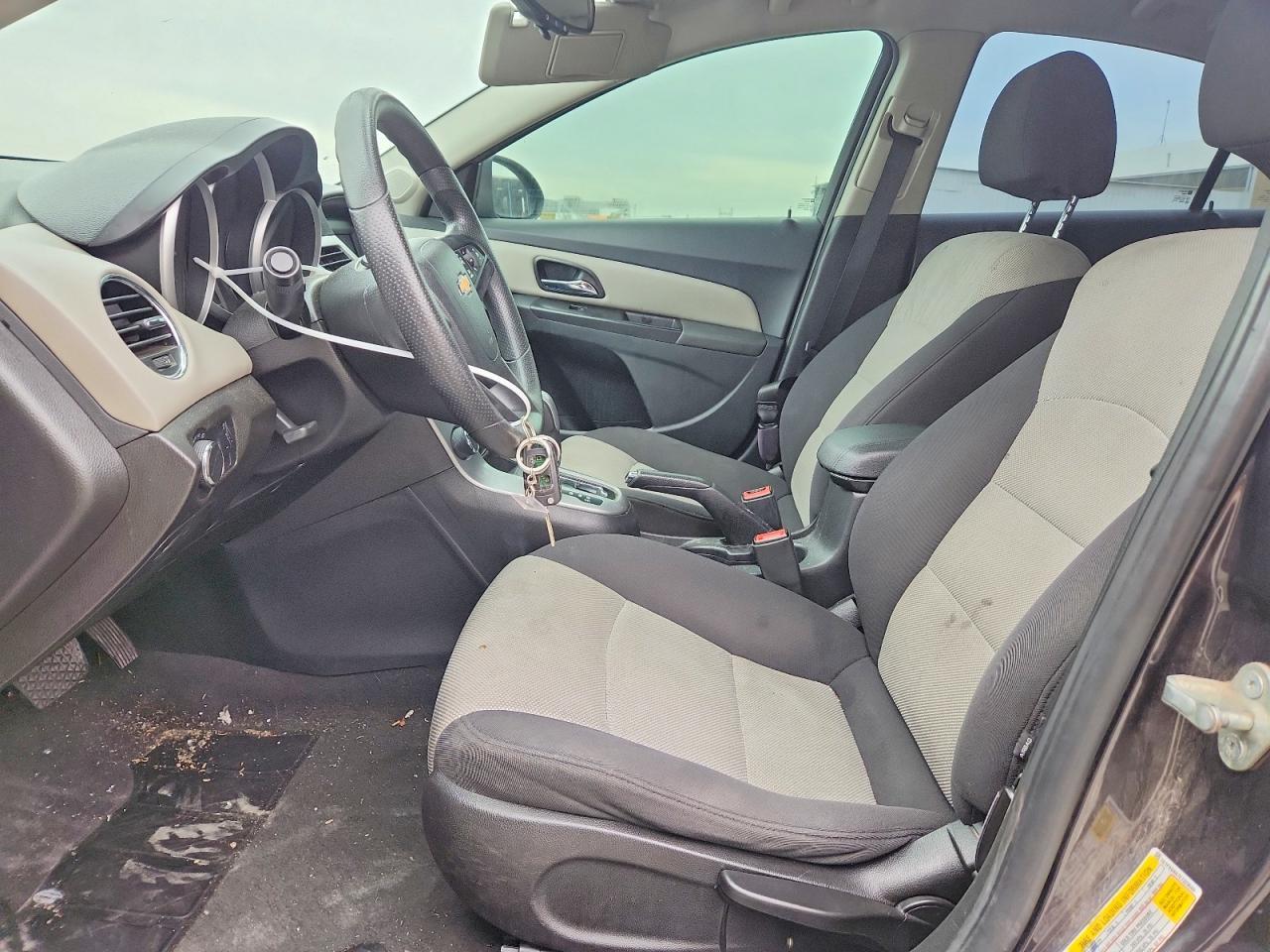2014 Chevrolet Cruze Ls - Фото 7