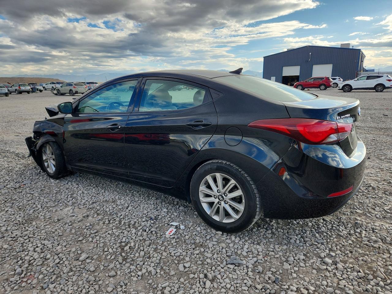 2014 Hyundai Elantra Se - Фото 2