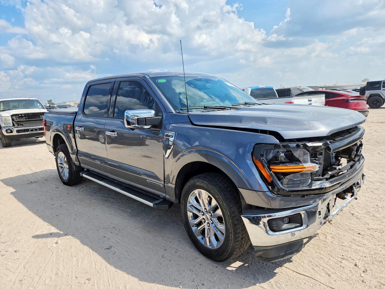2024 Ford F150 Xlt - Фото 4