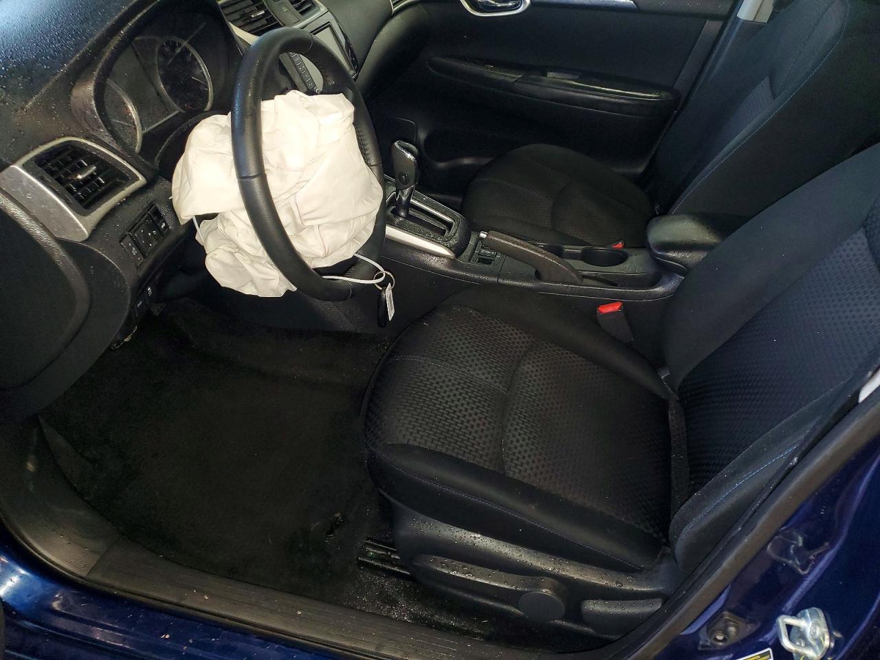 2019 Nissan Sentra Sr - Фото 7