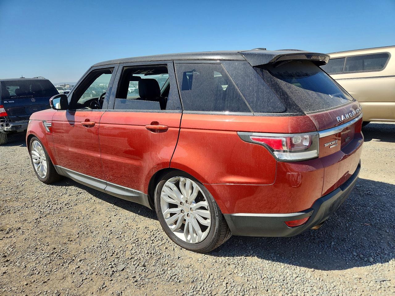 2014 Land Rover Range Rover Sport Hse - Image 2