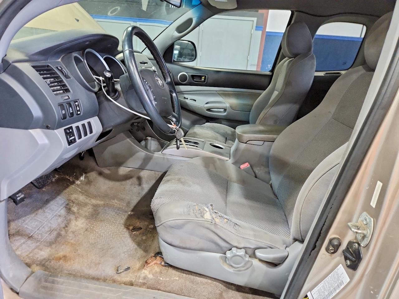 2006 Toyota Tacoma Access Cab - Image 7