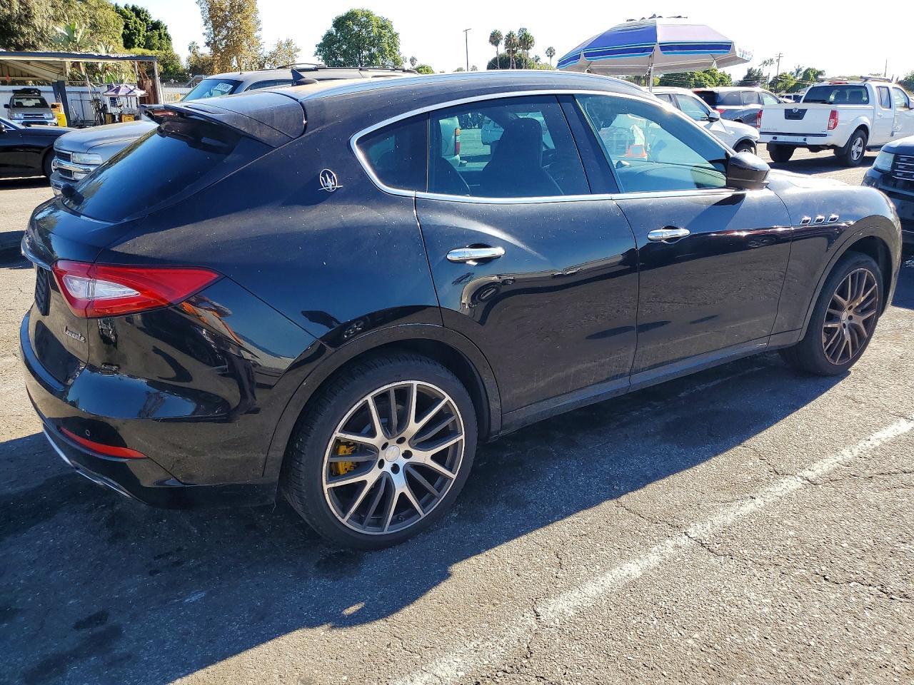 2017 Maserati Levante S Sport - Image 3