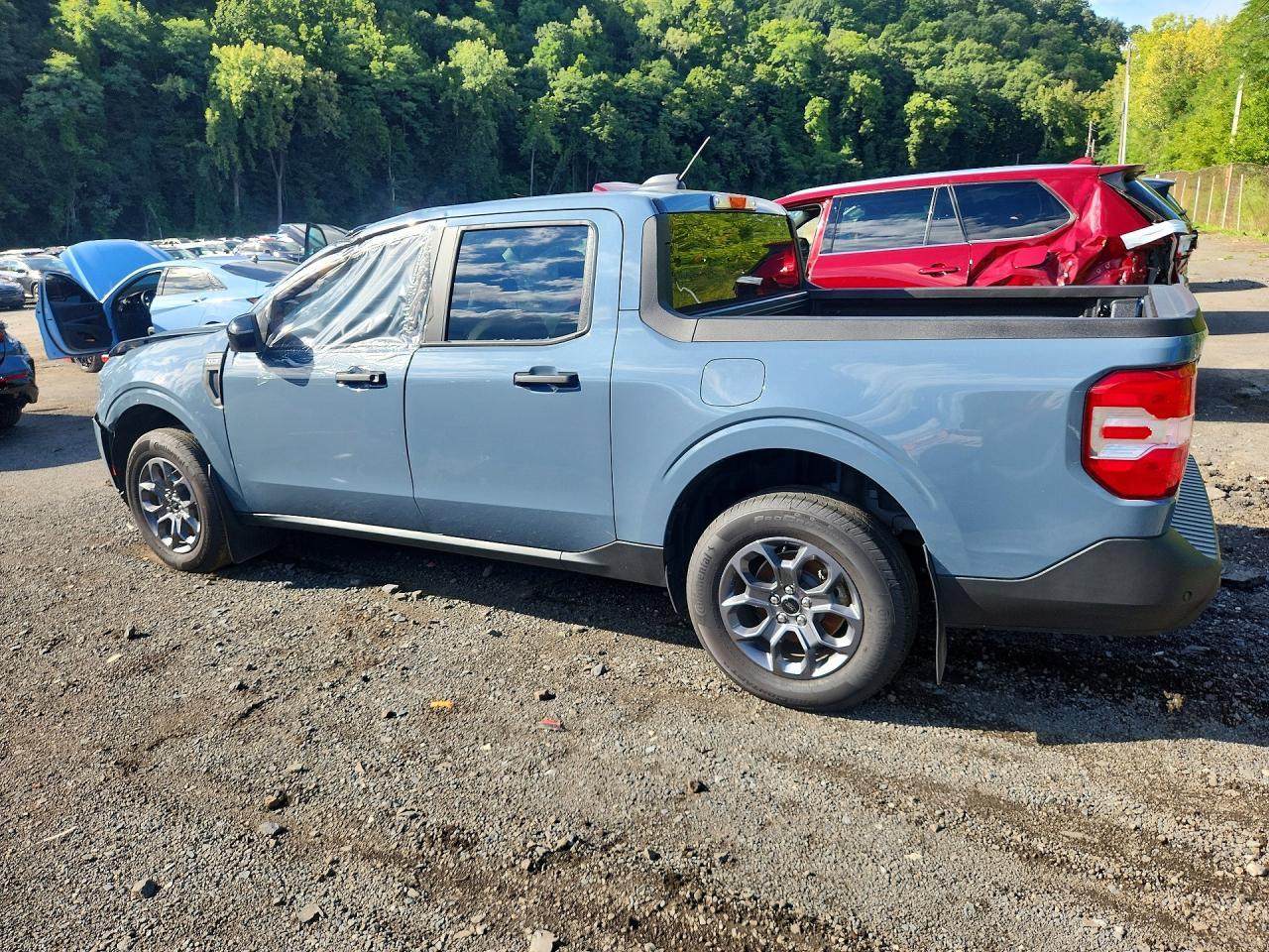 2025 Ford Maverick Xlt - Image 2