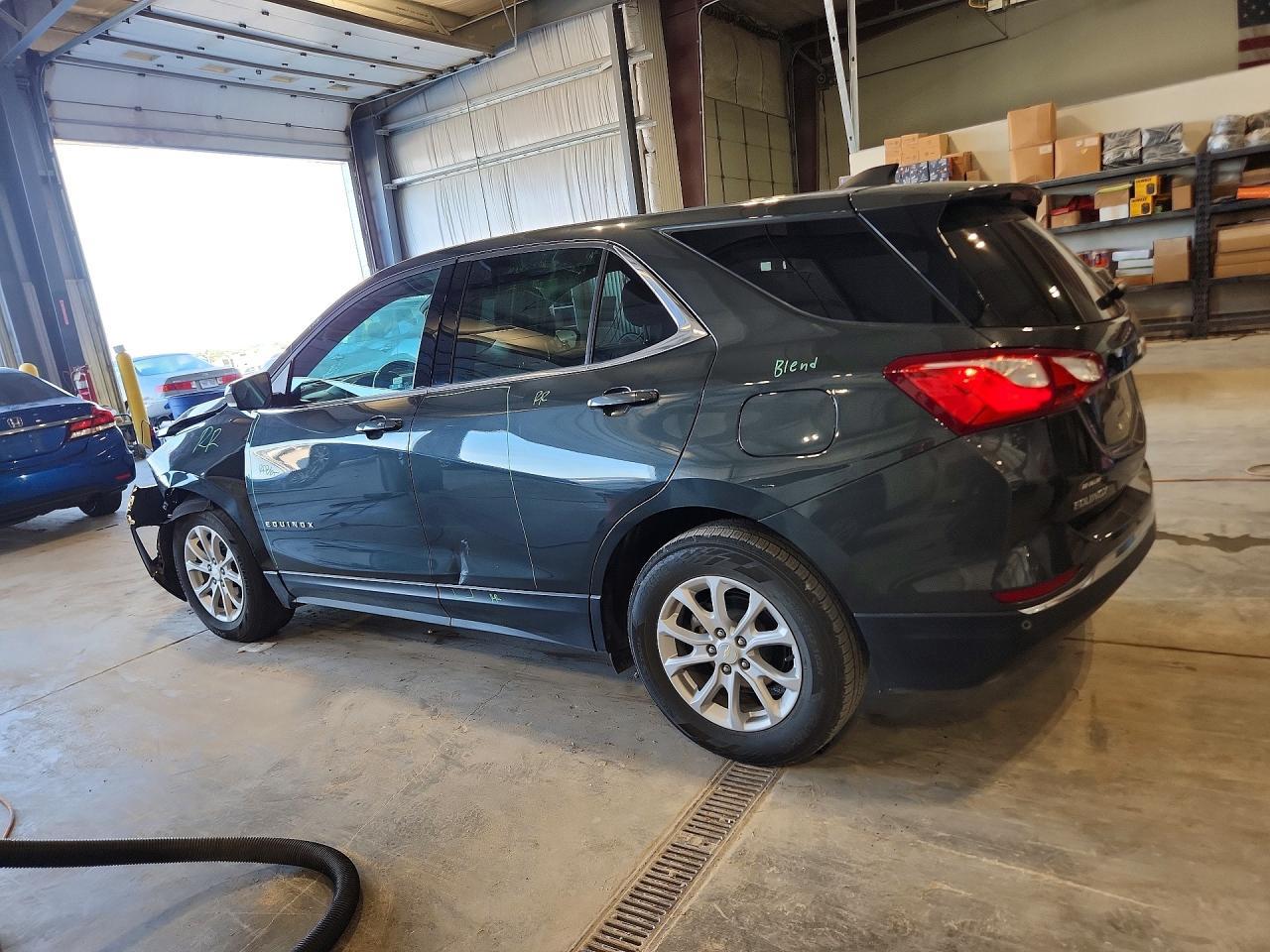 2020 Chevrolet Equinox Lt - Фото 2