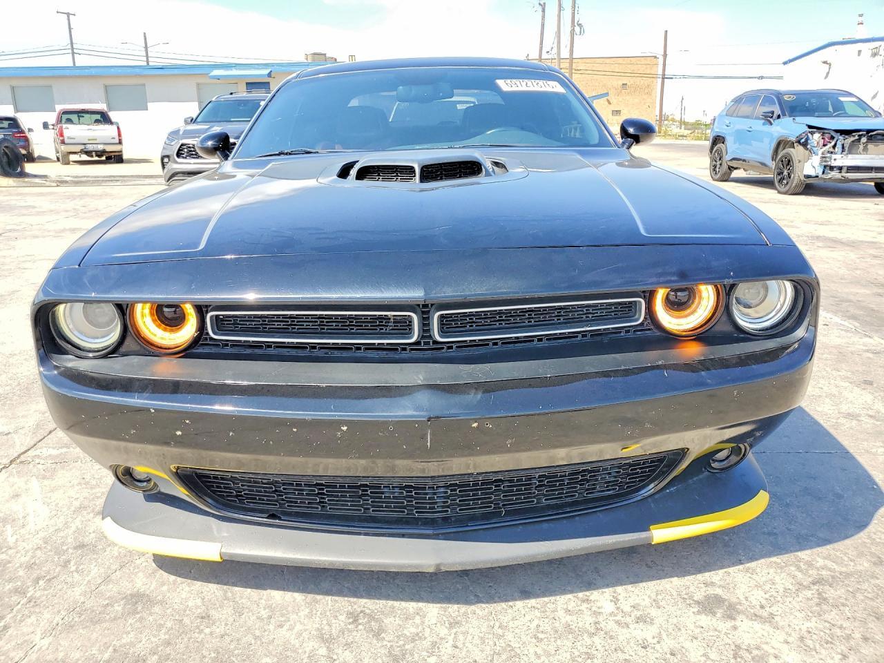 2016 Dodge Challenger R - Фото 5