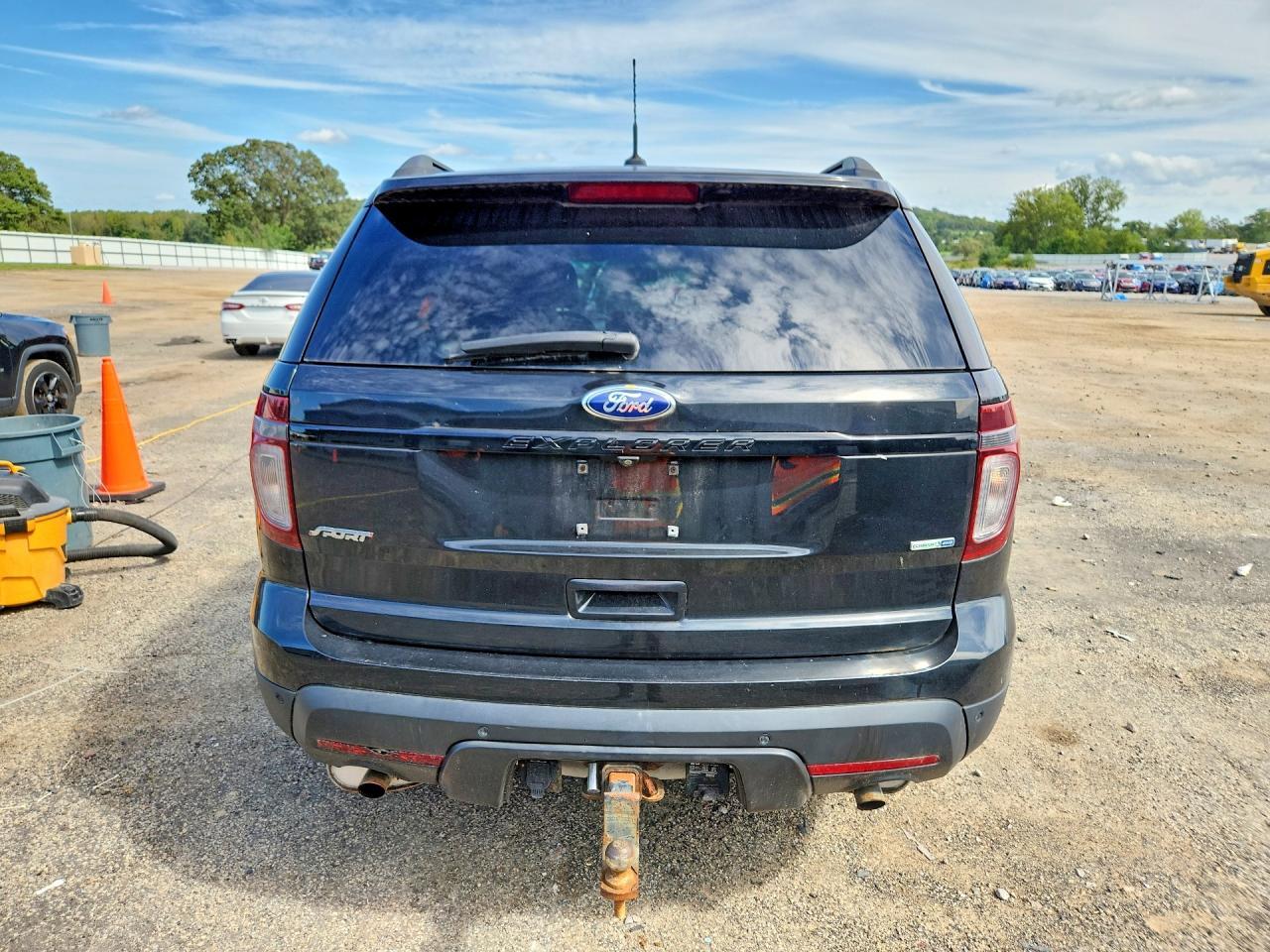 2015 Ford Explorer Sport - Фото 6