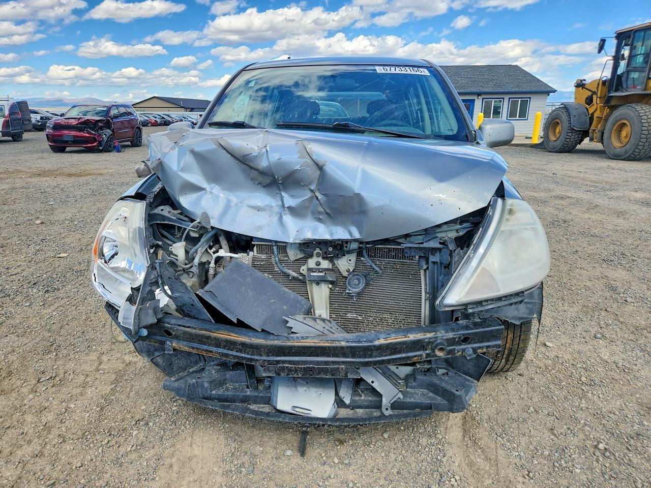 2009 Nissan Versa 1.8 S - Фото 5