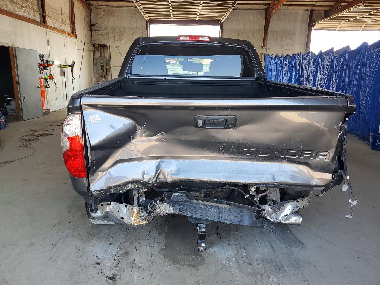 2015 Toyota Tundra Crewmax Limited - Фото 6