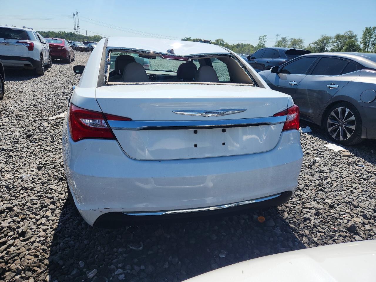 2012 Chrysler 200 Limited - Фото 6