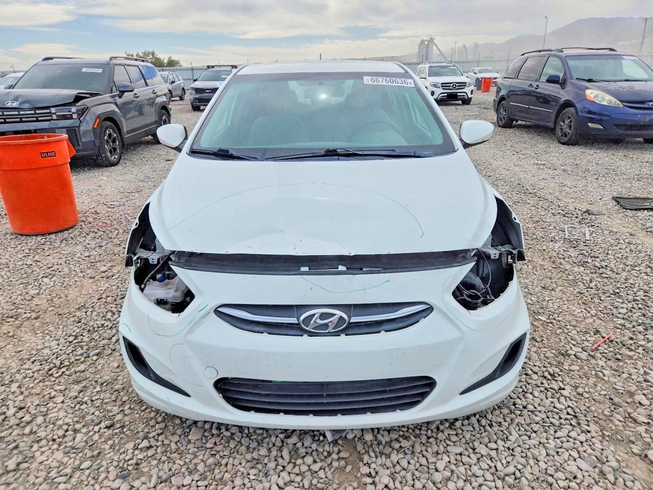 2016 Hyundai Accent Se - Image 5