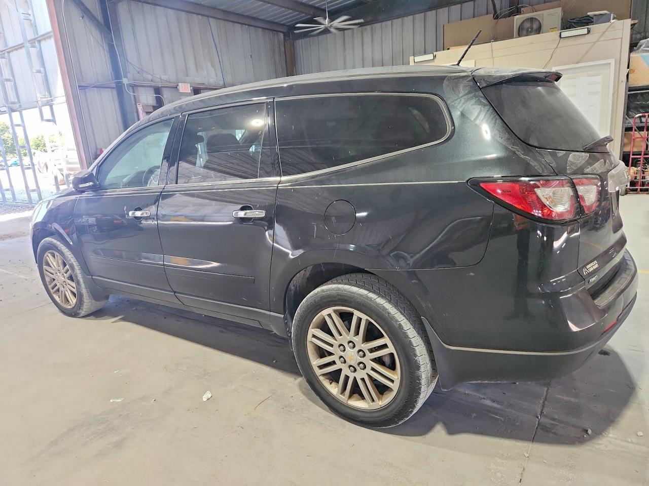 2015 Chevrolet Traverse Lt - Фото 2