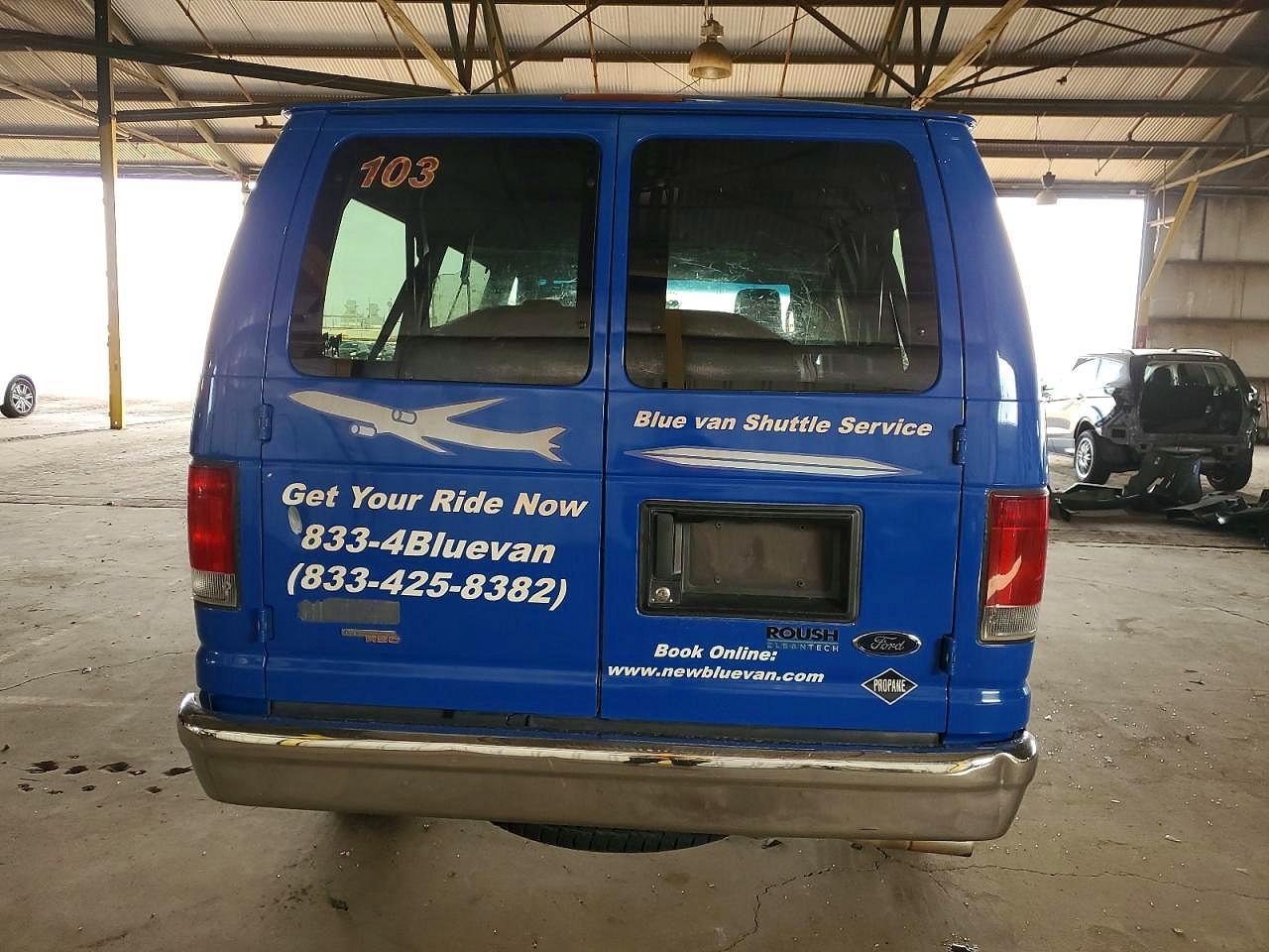 2014 Ford Econoline E350 Super Duty Wagon - Image 6